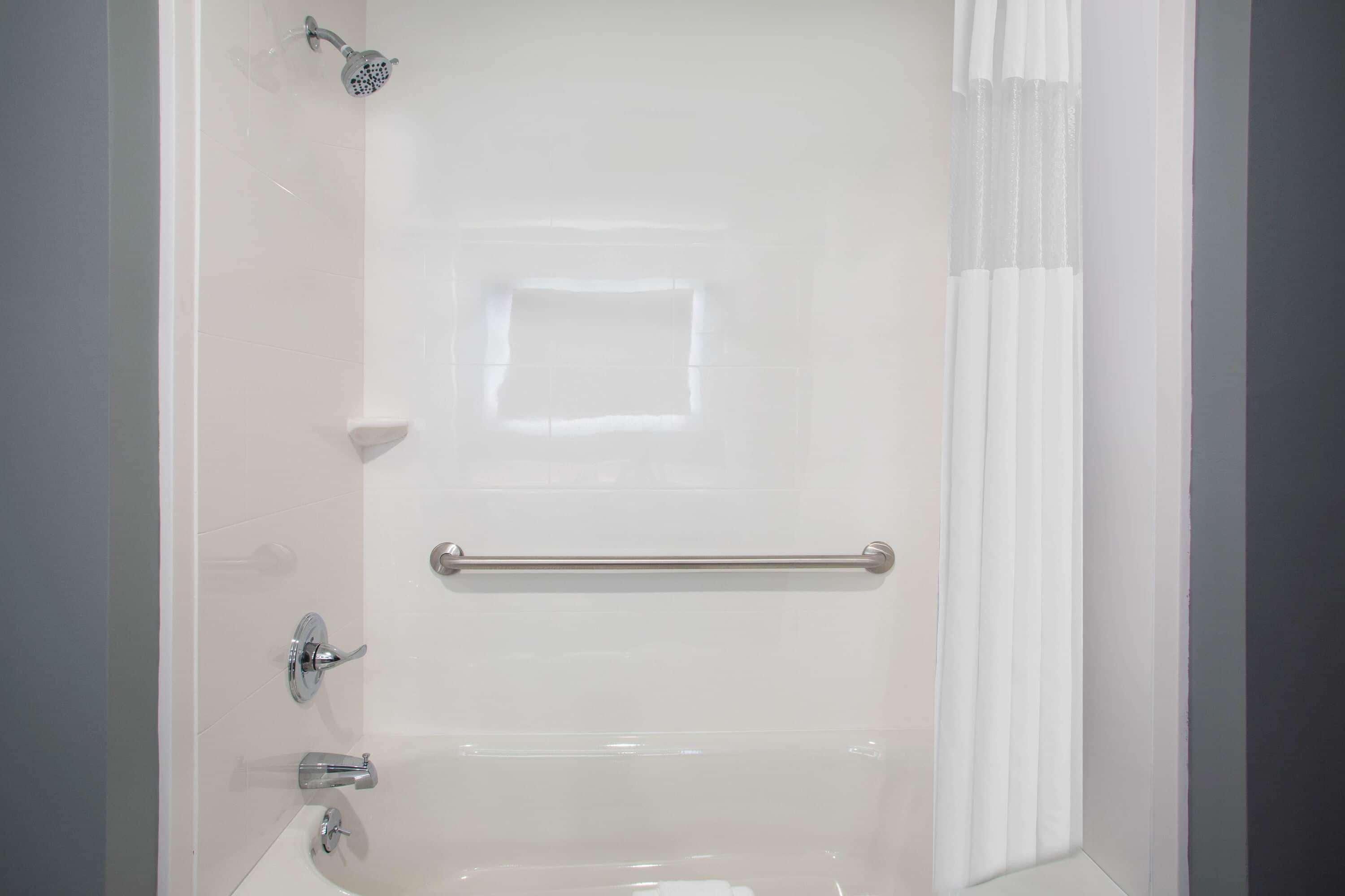 La Quinta Inn & Suites By Wyndham Oxford Bagian luar foto